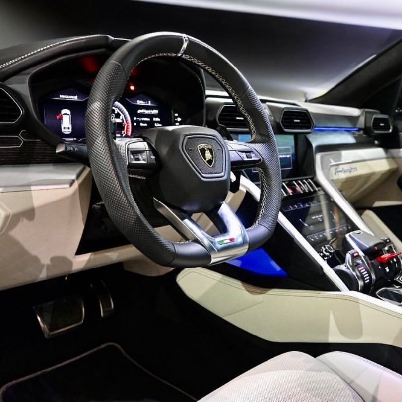 Lamborghini Urus 2019